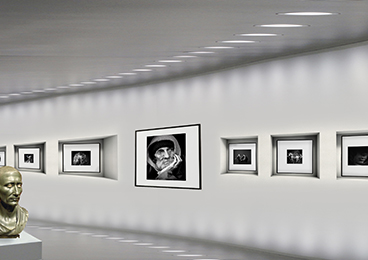 某某画展站台搭建